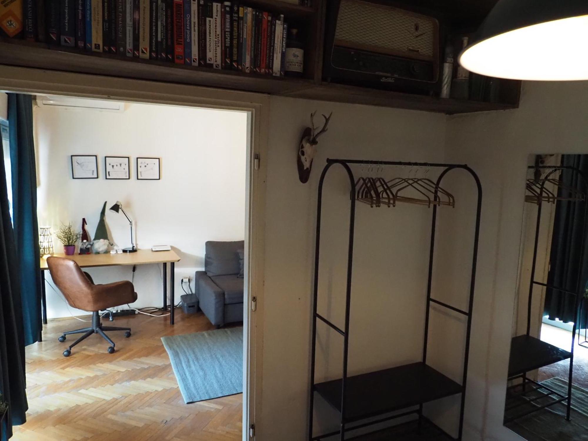 Cozy Apartment Near Tram Station ザグレブ エクステリア 写真